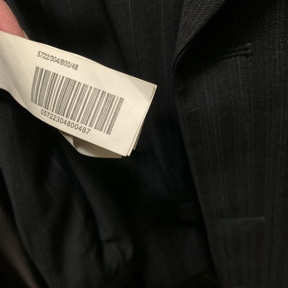 ZARA Men’s Stripe Blazer & Slacks Suit Set - Picture 5 of 8